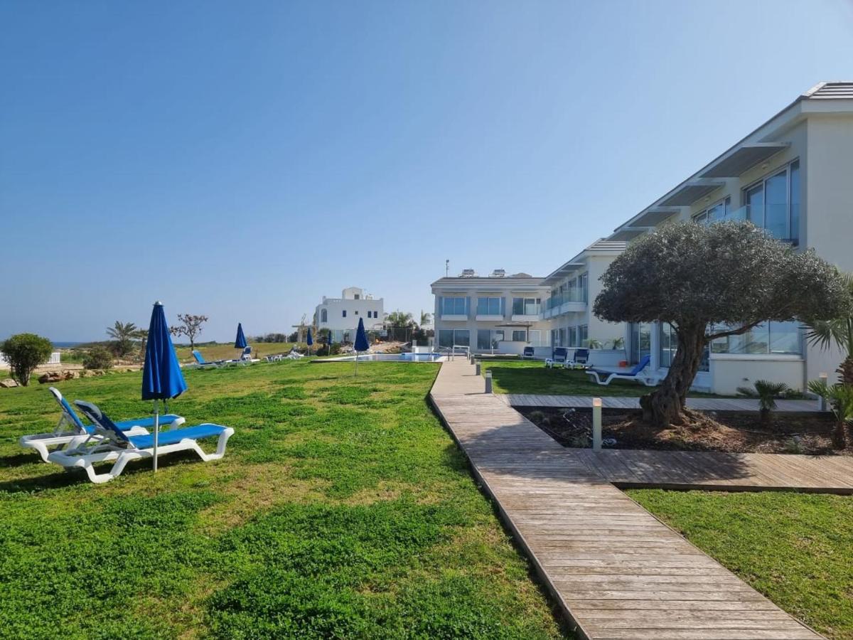 Ocean Suites Luxury Apartments Protaras Exterior foto