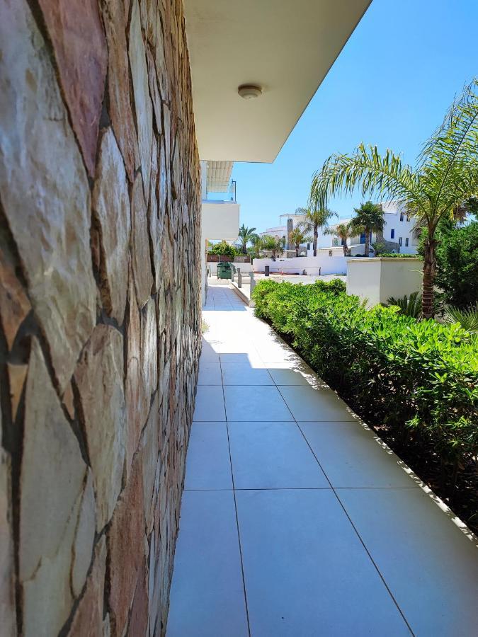 Ocean Suites Luxury Apartments Protaras Exterior foto